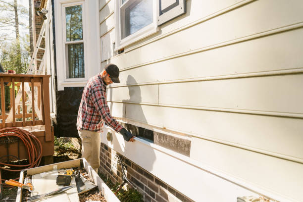 Trusted Emergency Siding Repair service in Stony Brook, NY - Creative Siding